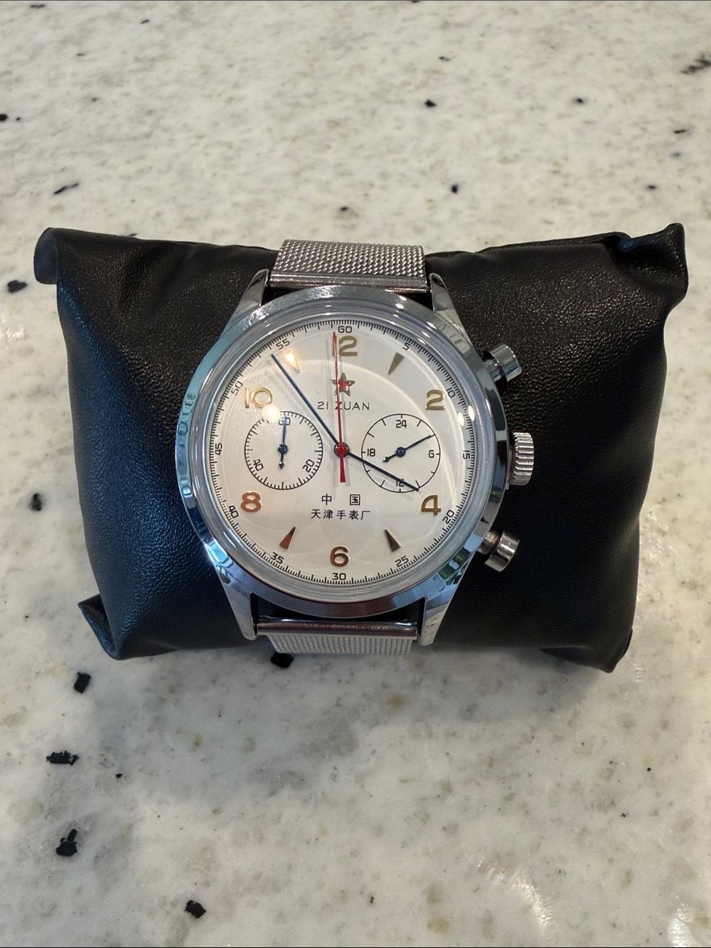 Silver Mesh Strap Chronograph Watch - Silver/White